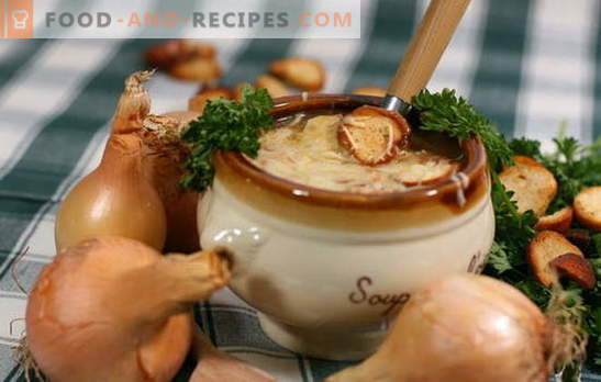 Die klassische Zwiebelsuppe ist das Lieblingsrezept von Alexandre Dumas! Rezepte mit klassischen Zwiebelsuppen vom französischen Gourmet