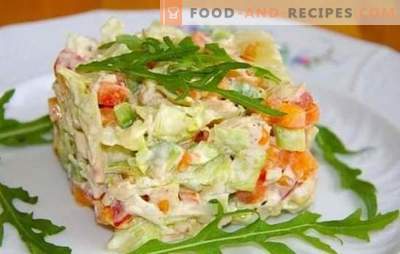 Salat mit Hühnchen (Rezept Schritt für Schritt) - Vorspeise für alle Gelegenheiten. Hähnchensalat - Schritt für Schritt Rezepte mit verschiedenen Zutaten