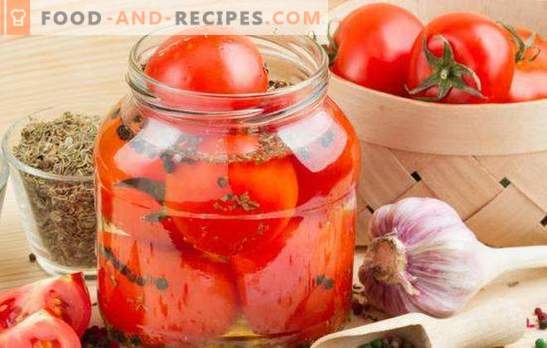 Würzige Tomaten für den Winter: ein pikanter Snack für alle Gelegenheiten. Klassische und kreative Rezepte heißer Tomaten für den Winter