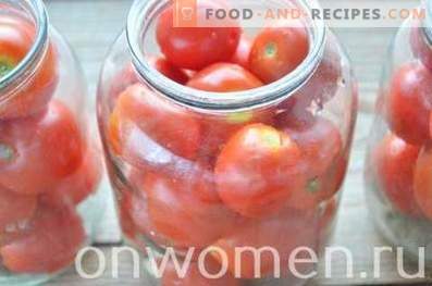 Eingelegte Tomaten für den Winter