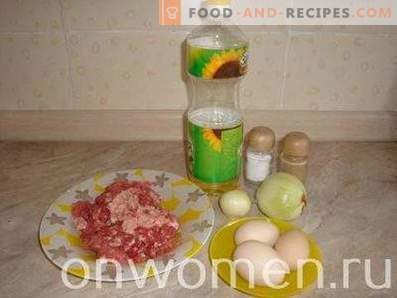 Fleisch Zrazy mit Ei und Zwiebeln