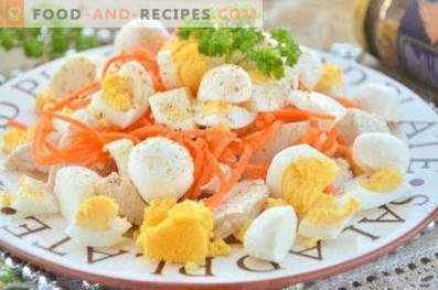 Koreanische Karotten- und Hühnersalate