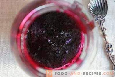 Marmelade aus schwarzen Johannisbeeren ohne zu kochen