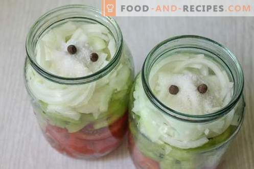 Salat für den Winter von Paprika und Tomaten mit Aspirin - eine ideale Methode für die Konservierung