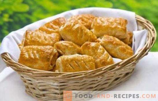 Puffs mit Käse - duftendes leckeres Gebäck zum Frühstück oder Abendessen. Rezepte für Blätterteigpasteten mit Käse und Champignons, Hüttenkäse, Beeren