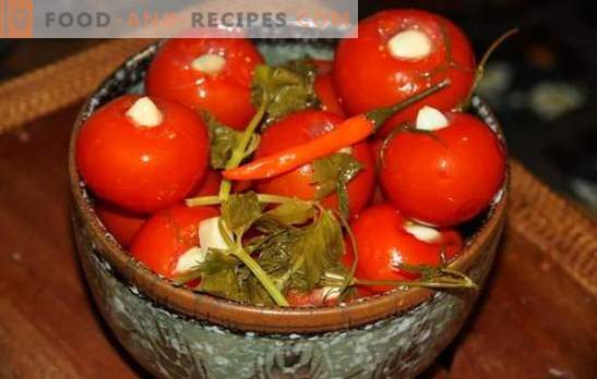 Marinierte Tomaten mit Knoblauch - der Lieblingssnack! Rezepte eingelegte Tomaten mit Knoblauch: unvergesslicher Geschmack