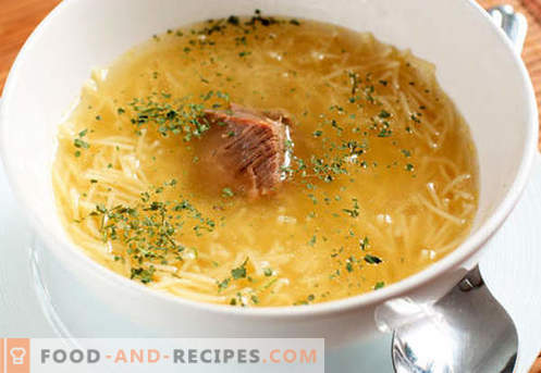 Nudelsuppe - Bewährte Rezepte. Wie man richtig und lecker Suppe mit Pasta kocht.