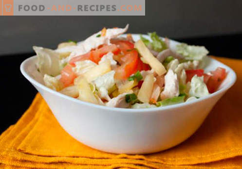 Salat mit Dosenananas - eine Auswahl der besten Rezepte. Wie man richtig und lecker einen Salat mit Dosenananas zubereitet.