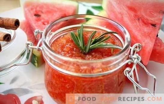 Wassermelonenmarmelade für den Winter - ist dem ganzen süßen Zahn gewidmet! Wir ernten leckere und wohlriechende Marmelade aus dem Fruchtfleisch von Wassermelonen und Krusten